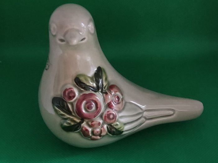 Vintage Swedish Art Bird Figurine Rosa Ljung DECO Hand Made Ceramic