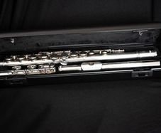 Yamaha YFL-222 student flute