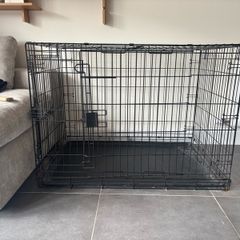 XL Metal Dog Crate (Amazon)
