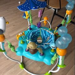 Jumperoo / bouncer