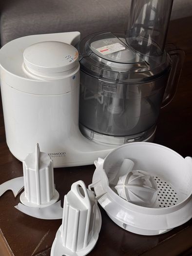 Food processor