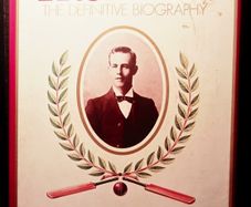 1985. Trumper. The Definitive Biography. Peter Sharpham.