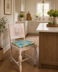 Unique "shabby chic" chair