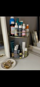 Mirrored stand for skincare etc