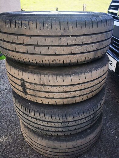 16" genuine VW alloys and tyres.