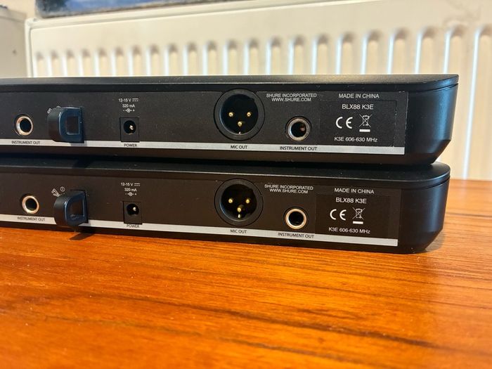 Shure Dual Wireless System x2