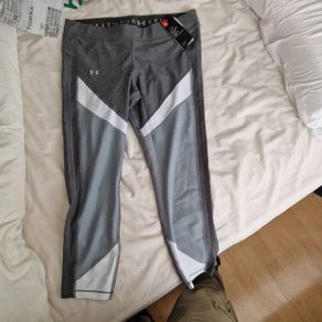 Under Armour bnwt ladies grey leggings size xl