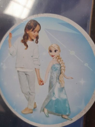 Disney Frozen playdate Elsa doll