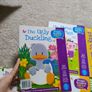 early reader books bundle of 5 books level 1 & 2 plus Write and Wipe  phonics book Image 2