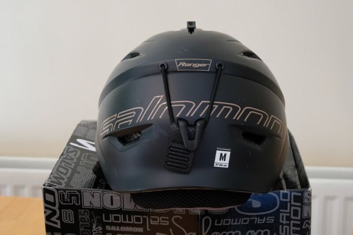 Snowboard, bindings and helmet