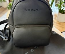 Tesla Mega [mini] Pack