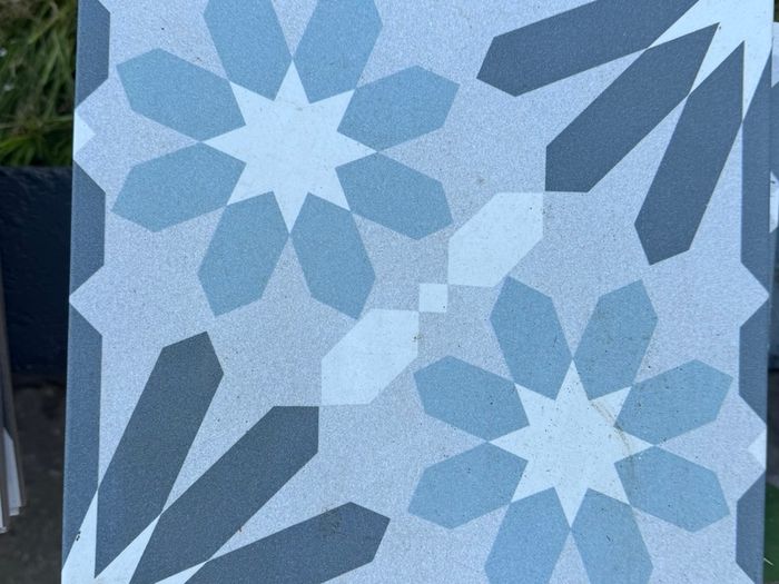 Porcelain tiles