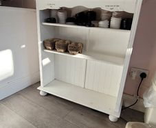 Bookcase/Shelf