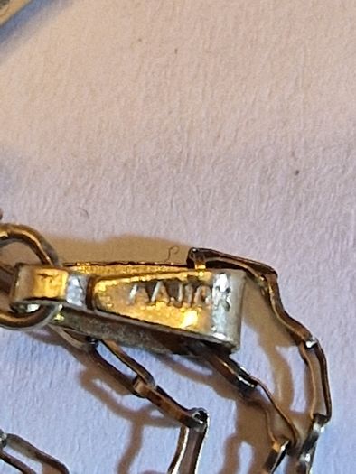 10k gold cross 9ct chain