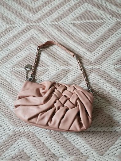 DKNY leather shoulder bag