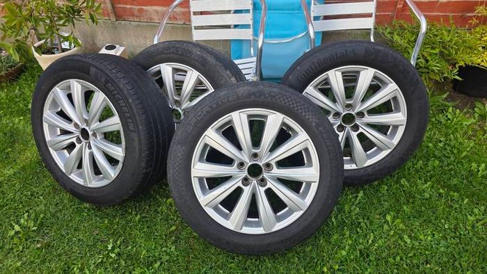 4 alloy wheels Vw