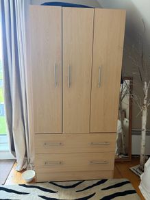 Bedroom Wardrobe/Other furniture.