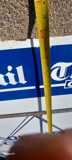 Daily mail ,ie mail on sunday newspaper advertising stand ,great colours,nice condition,,sold as seen ,buyer collects,,see pictures for condition,