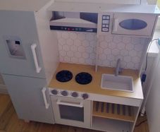Childs Kitchen