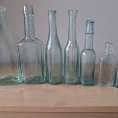 Lot of 7 vintage bottles