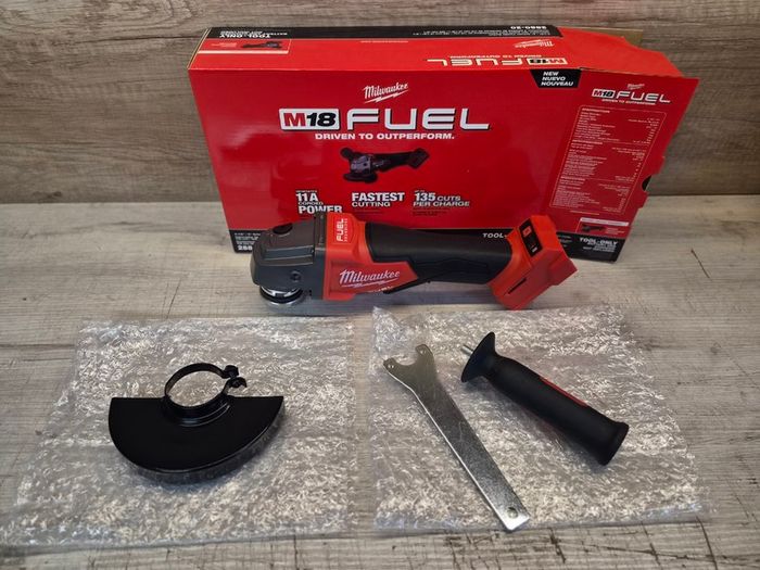 Milwaukee 115/125mm 18V Grinder
