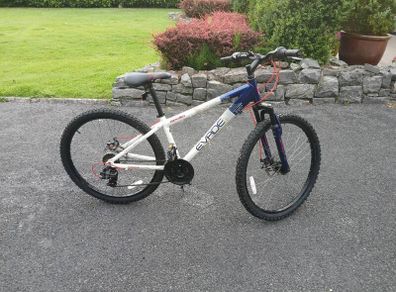 Apollo Evade Mountain Bike -  14" frame