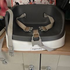 Portable booster