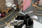set golf clubs
