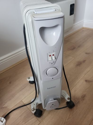 Oil heating electric