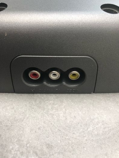 Roof mounted DVD system with 5 sets of Bluetooth Headphones