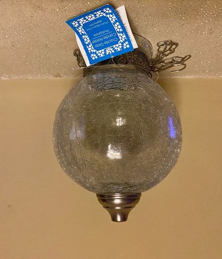 GORGEOUS BRAND new crackled glass hanging candle holder