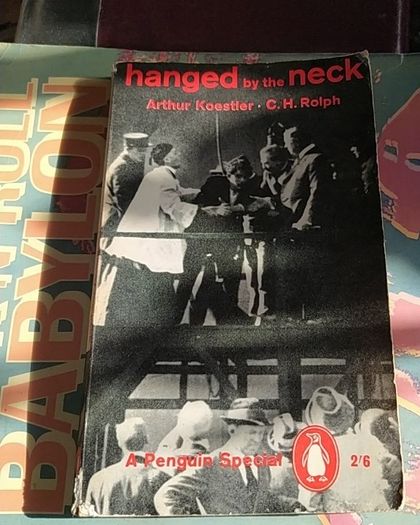 Penguin Special/Hanged by the neck