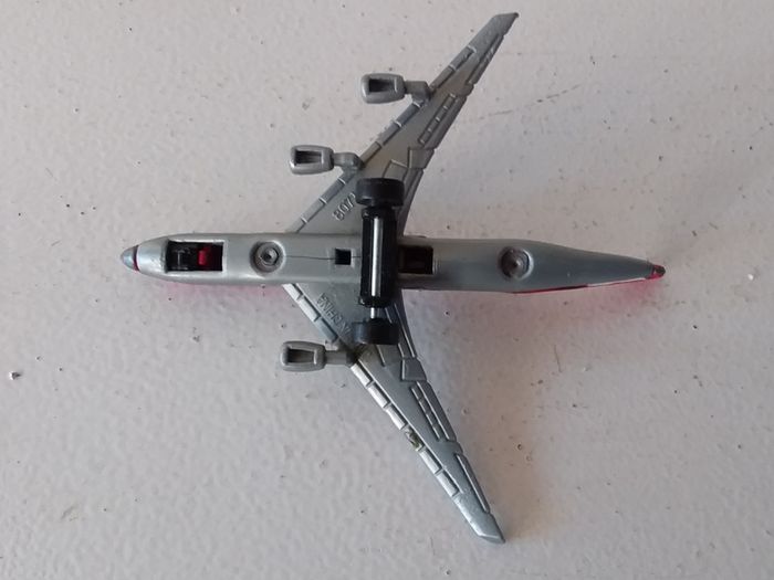 Global Link Airlines - Diecast Aircraft (2)