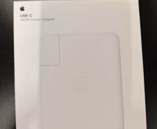 Apple 140W USB-C Power Adapter
