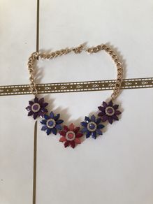 Necklace flower design
