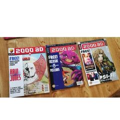 vintage magazines comics judge Dredd free gifts