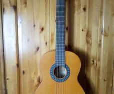 Classical guitar & bag