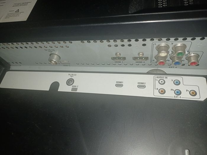 Philips 37" not smart tv