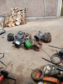 Lawnmower engines for sale