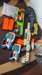 toys