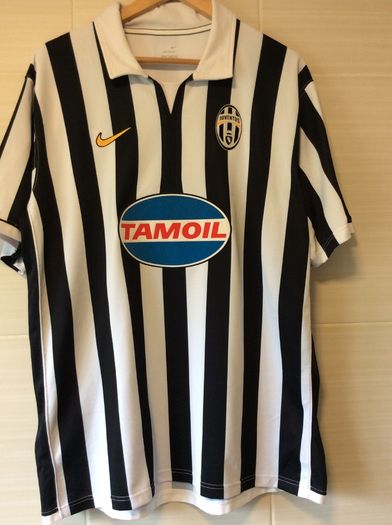 Juventus Jersey. Season 2006/2007. Official Nike Home Jersey. Authentic Original From The Time. Not A Modern Day Remake.