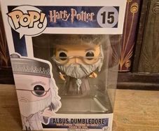 Funko Pop! Albus Dumbledore 15 , Classic Harry Potter (Mint, Never Opened)