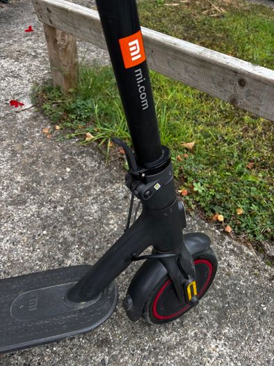 Xiaomi Mi Electric Scooter Pro 2