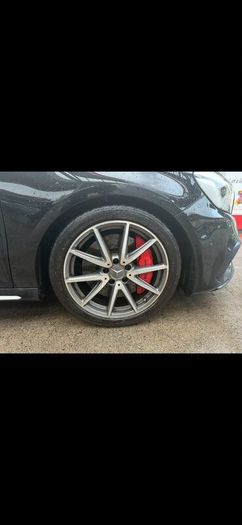 Mercedes Benz A45 AMG