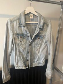 Denim jacket (H&M)  Size 36 | Used