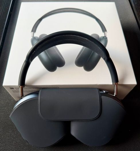 Apple AirPods Max 2 Over-Ear Wireless Headphones - Midnight