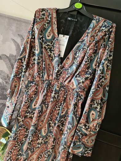 ZARA printed satin dress, bloggers favourite XS, new