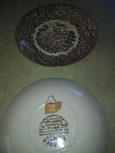 Set 3  of hanging saucer Castles English Iron Stone