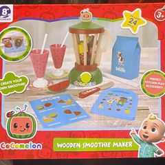 BNIB CoComelon Wooden Smoothie Maker Playset