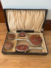 Antique Dressing Table Set